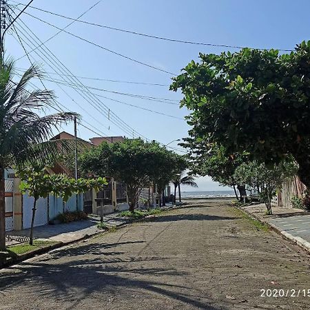 Casa Espacosa 100 Metros Da Praia,Para Ate 12 Pessoas Peruibe Exterior photo